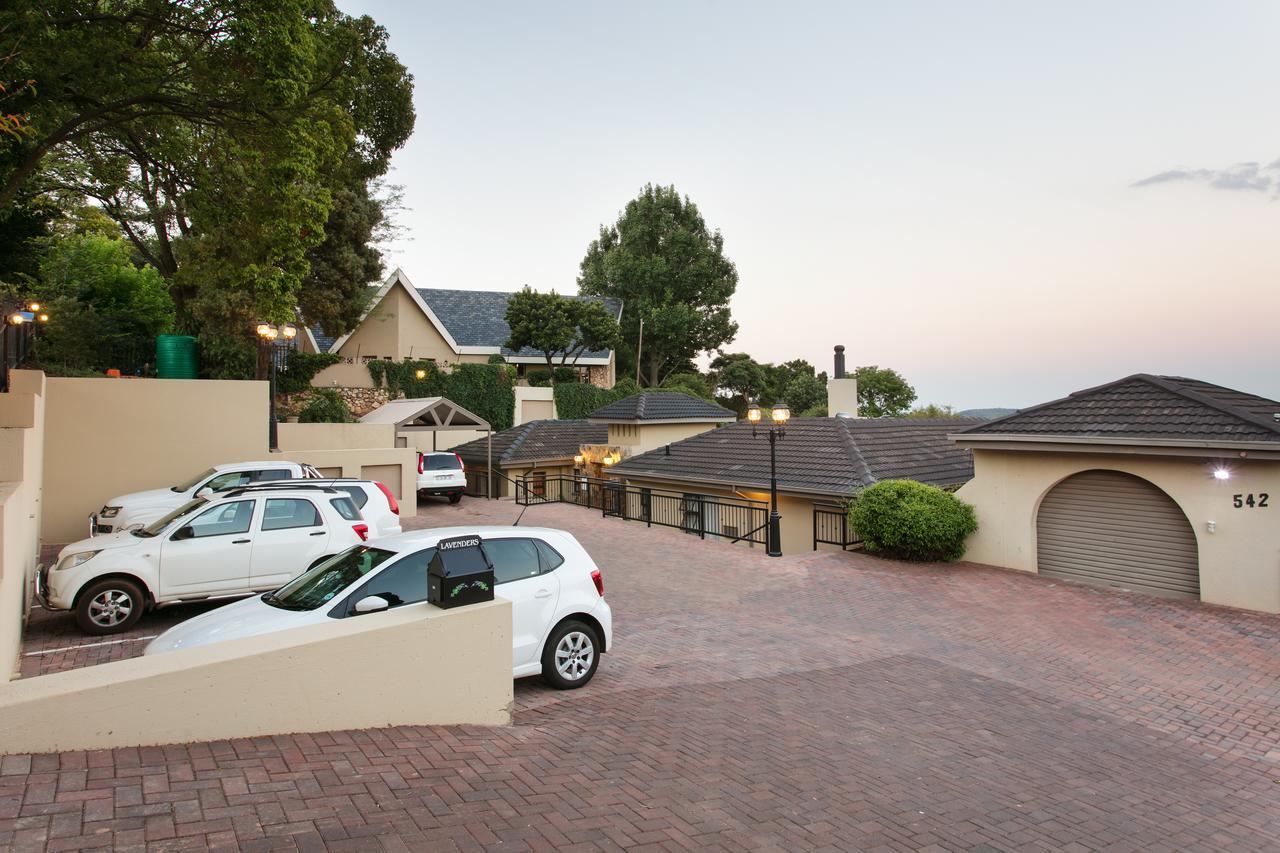 Lavenders At Constantia Guest House Pretoria-Noord エクステリア 写真